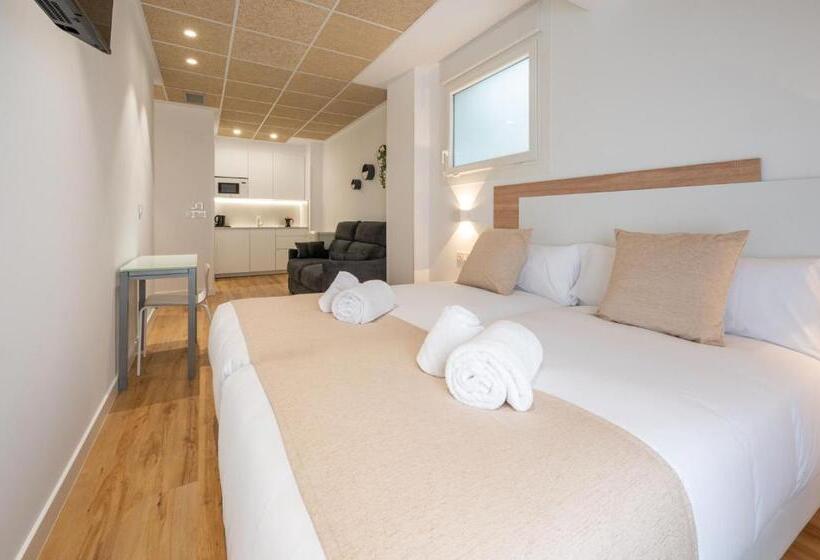 إستديو عائلى, Elegant Rooms Lasarte