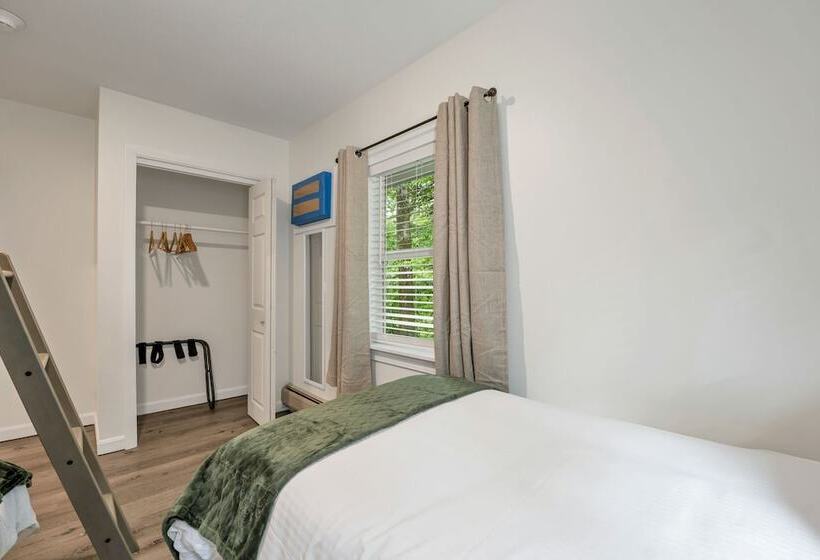 패밀리 스튜디오, The Inn & More