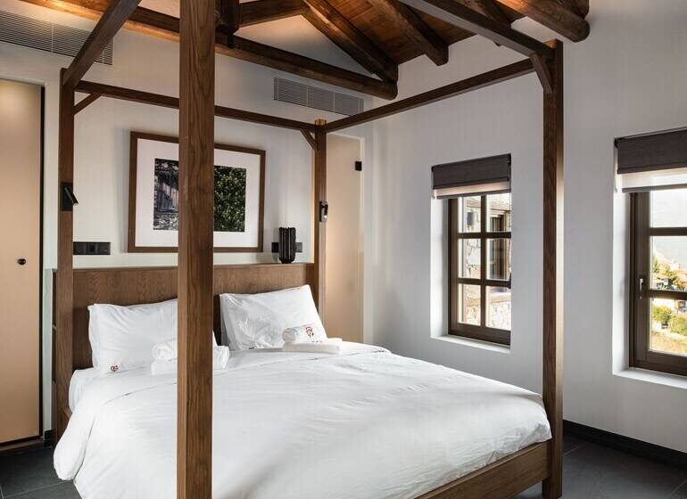 Полулюкс Вид на Море, Unedo All Seasons