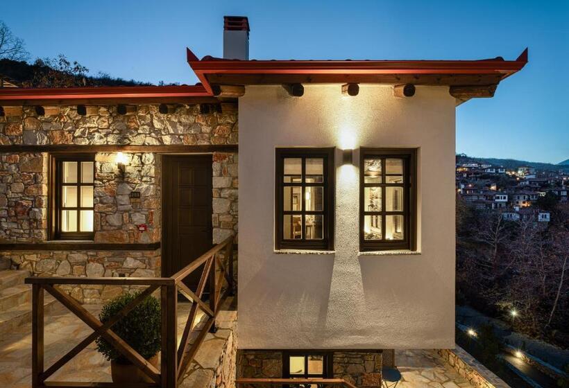 2 Bedrooms Suite Sea View, Unedo All Seasons