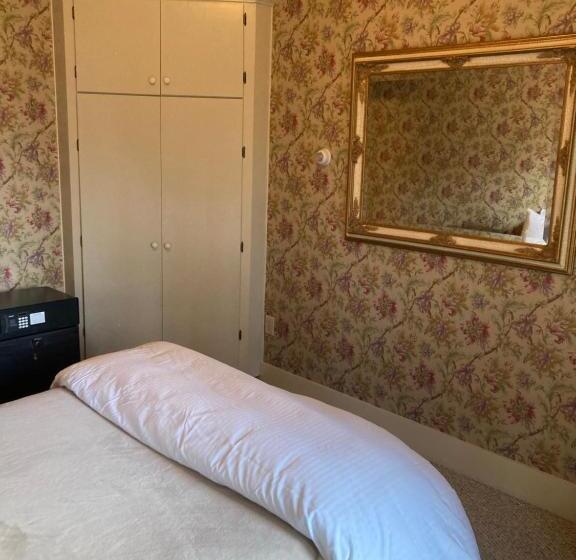 غرفة قياسية, The Elizabeth Inn And Restaurant