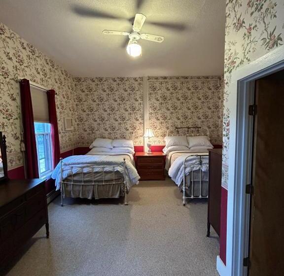 غرفة ديلوكس, The Elizabeth Inn And Restaurant