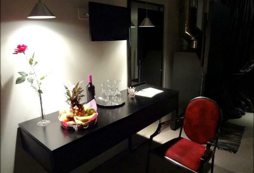 Camera Deluxe con Balcone, Prytaneio Design