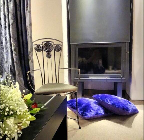 Camera Standard Letto King, Prytaneio Design