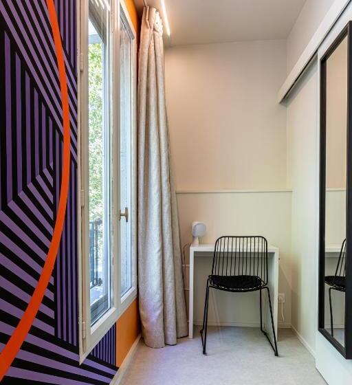 اتاق استاندارد سه نفره, Graphik Montparnasse