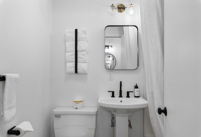 غرفة ديلوكس, Cashmere Inn