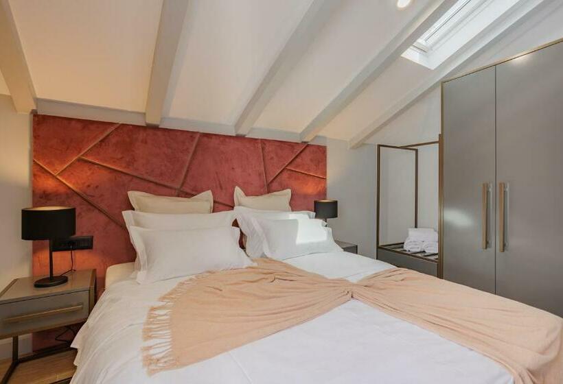 Quarto Deluxe com Balcão, Heritage Rooms Split Olympic Dream