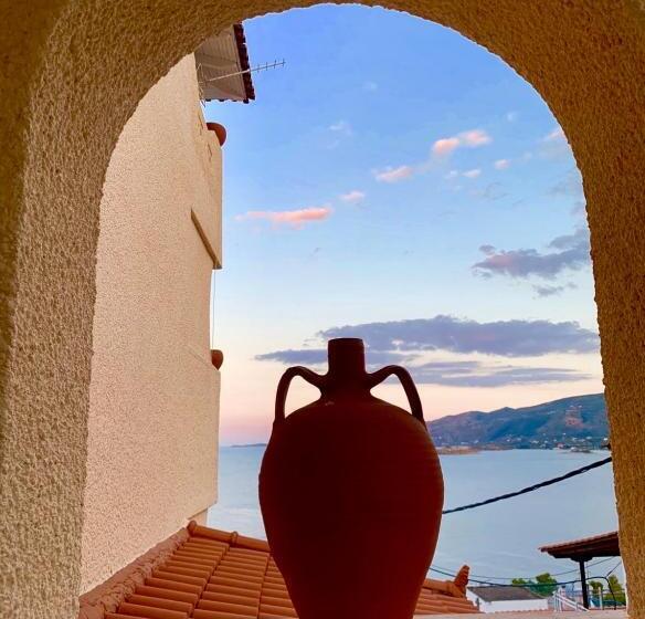 آپارتمان 1 خوابه با چشمانداز دریا, Fedra Apartments