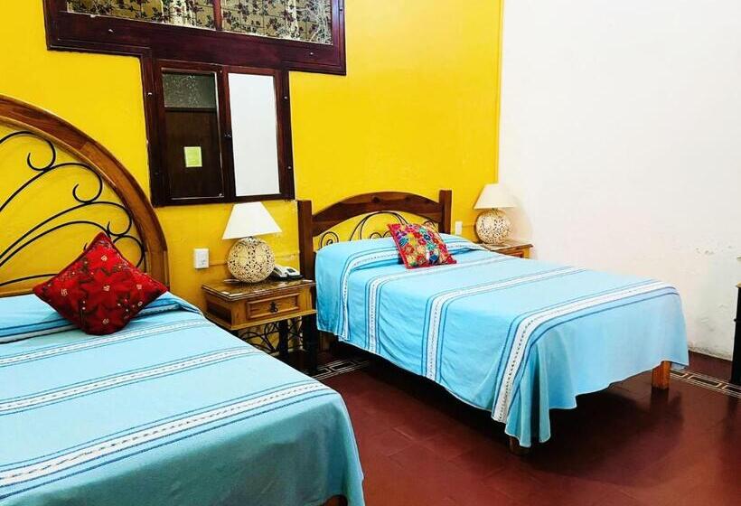 חדר סופריור לארבעה, Posada Del Centro