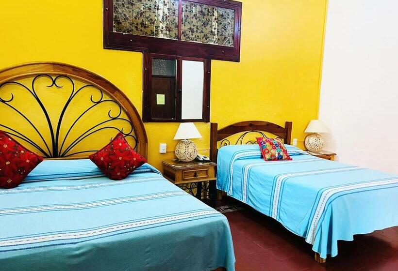 חדר סופריור לארבעה, Posada Del Centro