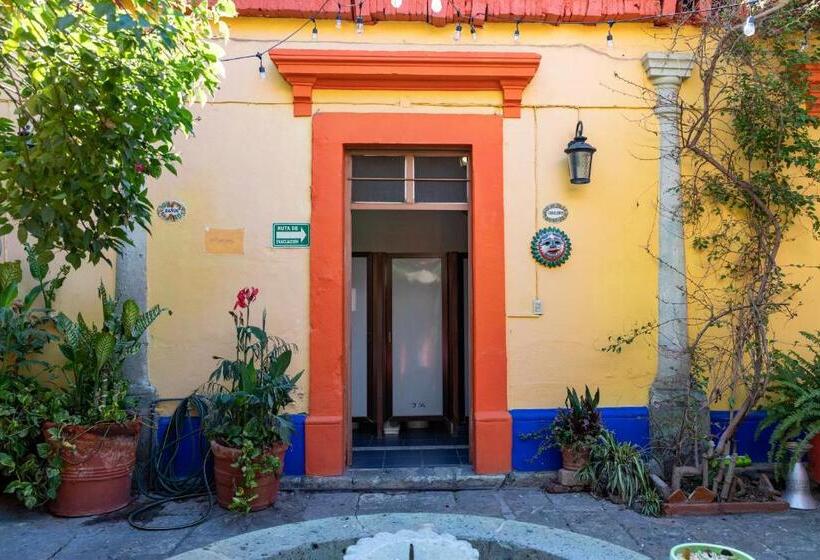 Номер Стандарт Четырехместный Совместный Санузел, Posada Del Centro