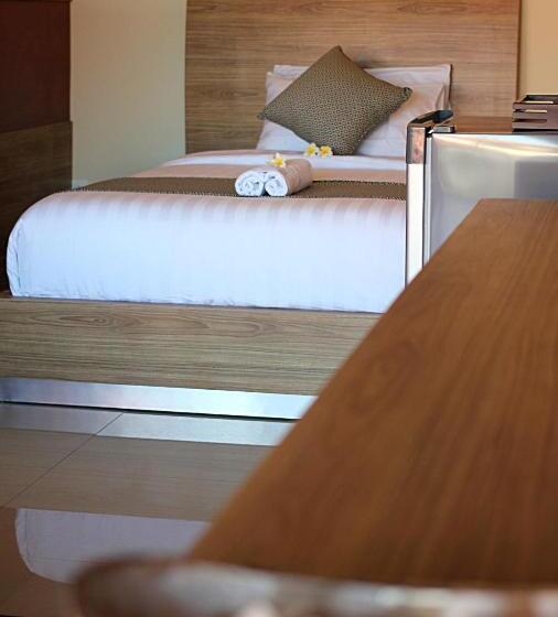 חדר דלוקס לשלושה, Bali Dive Resort And Spa