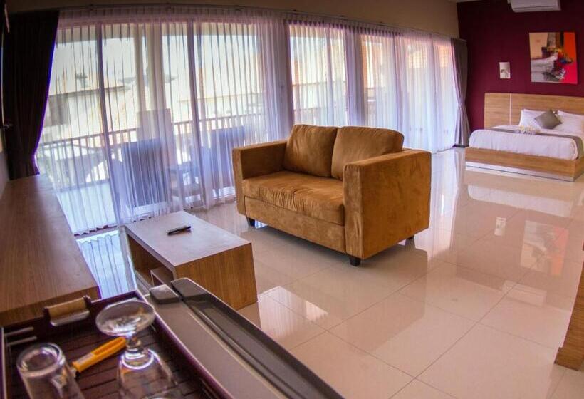 חדר דלוקס לשלושה, Bali Dive Resort And Spa