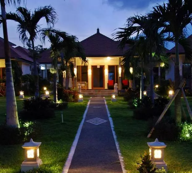 بانگلوی استاندارد با چشم‌انداز دریا, Bali Dive Resort And Spa