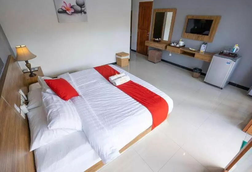 اتاق استاندارد با چشم‌انداز استخر, Bali Dive Resort And Spa