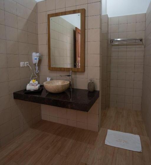 חדר סטנדרט נוף לבריכה, Bali Dive Resort And Spa