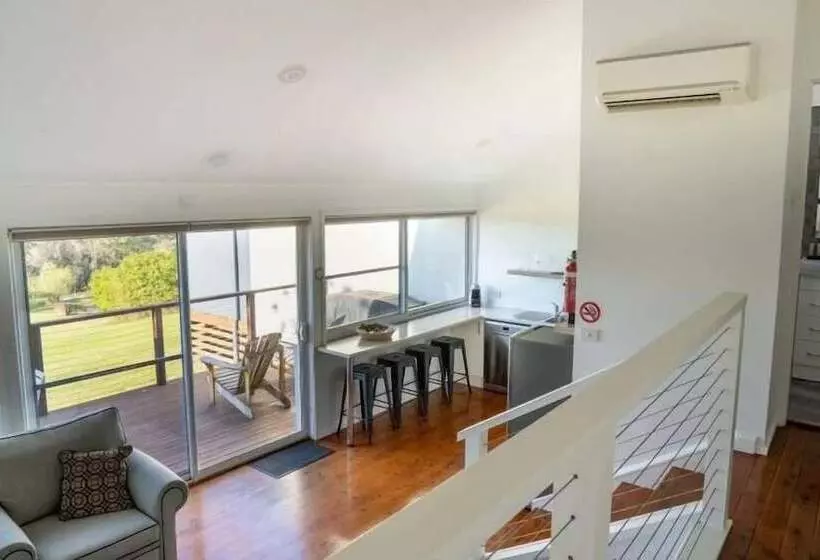 ویلا دلوکس 2 خوابه, Wine Country Villas