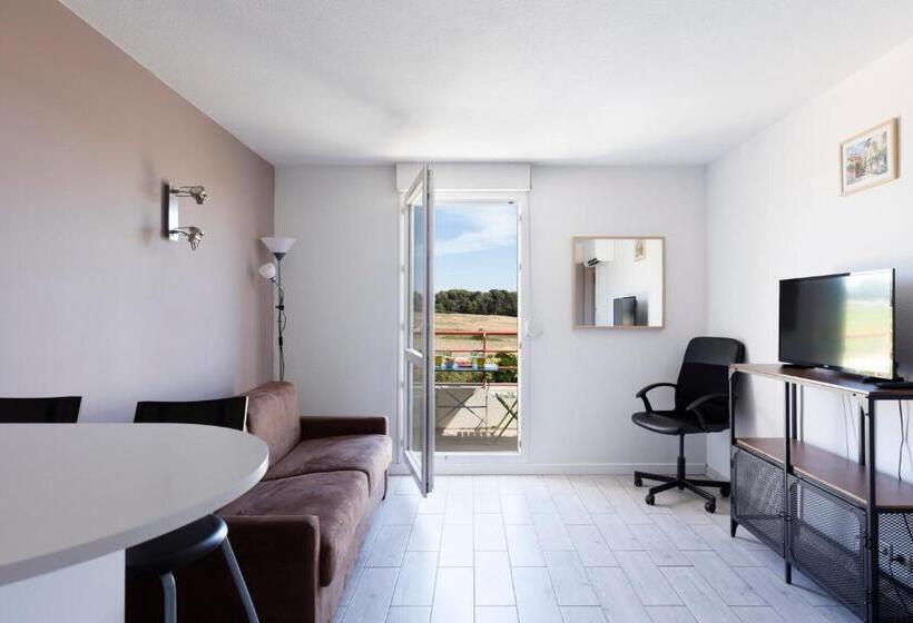 Апартаменты 1 Спальня, Garden & City Aix En Provence  Puyricard