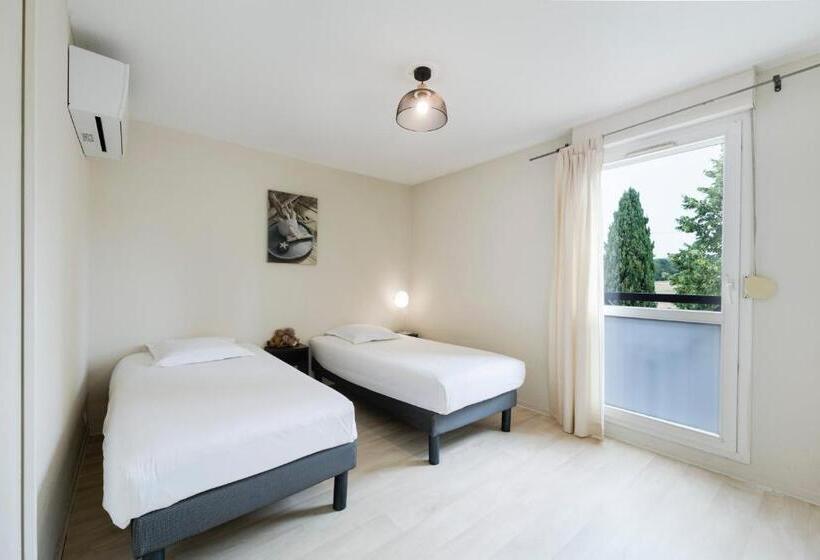 Апартаменты 2 Спальни, Garden & City Aix En Provence  Puyricard
