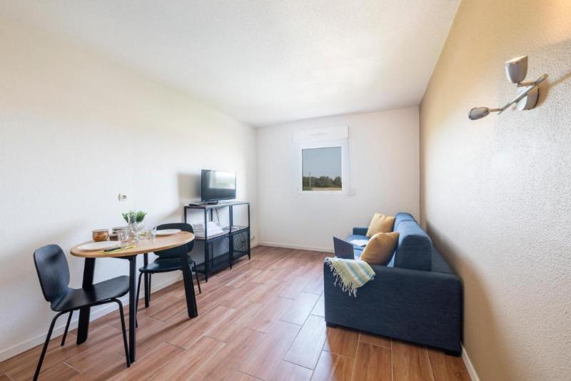 스탠다드 스튜디오, Garden & City Aix En Provence  Puyricard