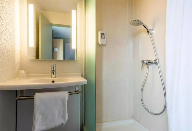 Standard Kolmen Hengen Huone, B&b Hotel Rouen Saint étienne Du Rouvray