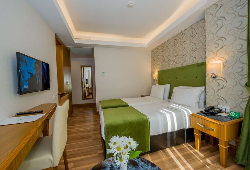 اتاق استاندارد, Bizim