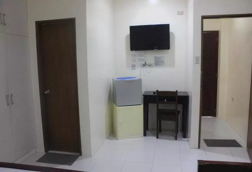 سوییت سوپریور, Blue Lagoon Inn & Suites