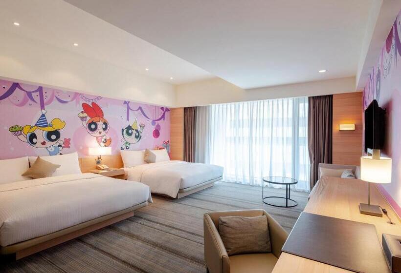 اتاق پریمیوم چهارنفره, Cozzi Ximen Tainan