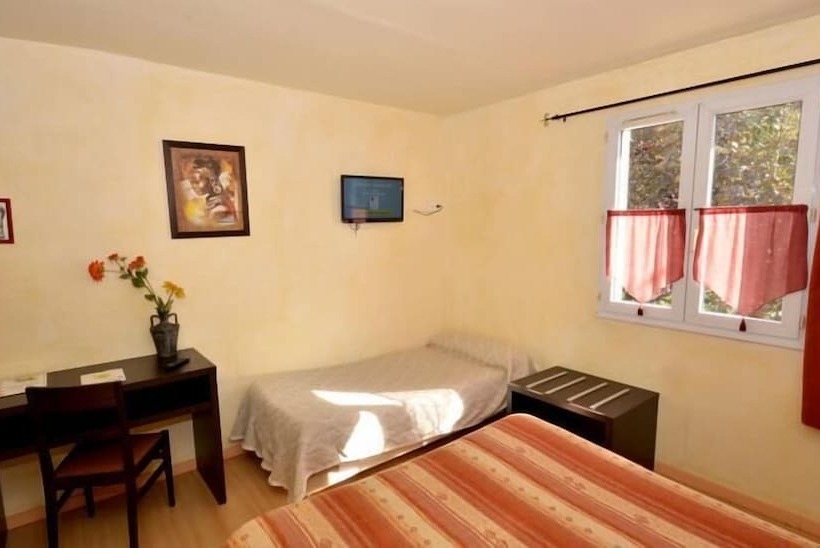 스탠다드 트리플 룸, Hôtel La Belle Etape