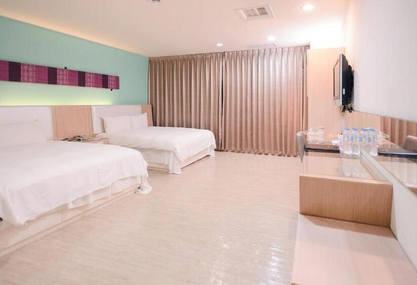 اتاق خانوادگی, I Deal