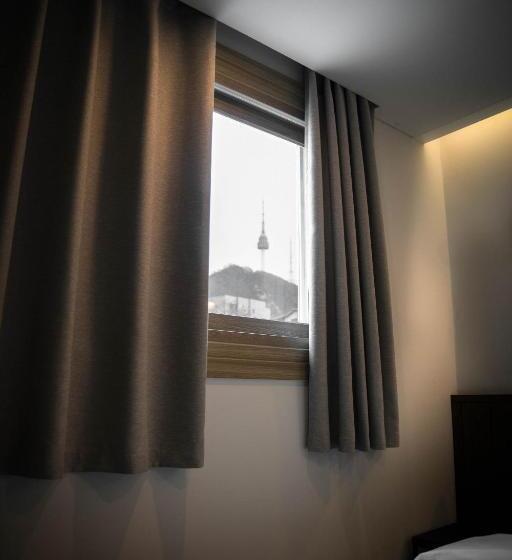 חדר סטנדרט, Lumia Myeongdong