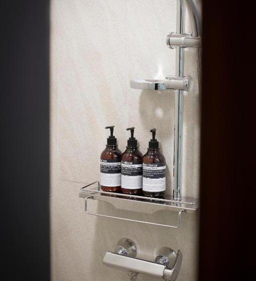 חדר סטנדרט, Lumia Myeongdong