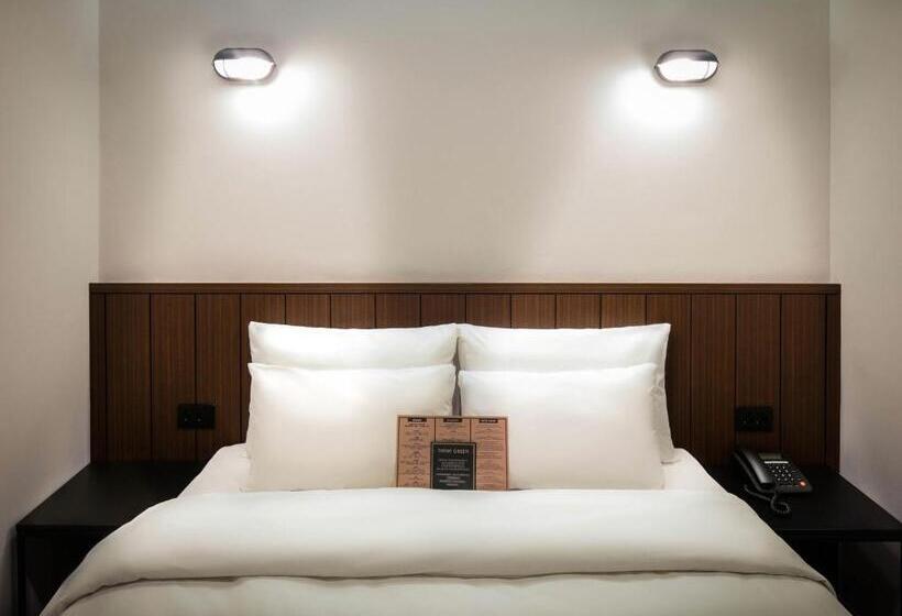 חדר סטנדרט, Lumia Myeongdong