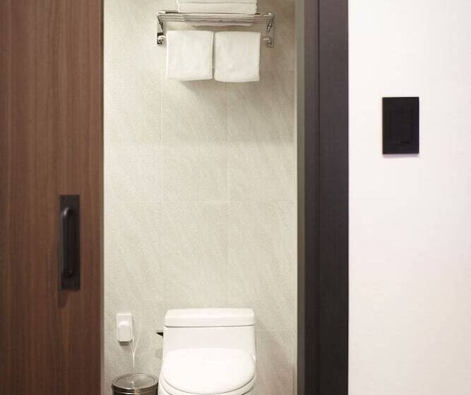 חדר דלוקס, Lumia Myeongdong