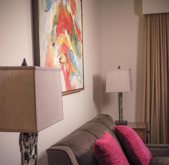 Люкс Кровать Кинг, The Inn At The Crossroads