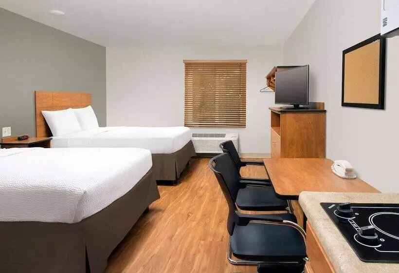 スタンダードスタジオ, Extended Stay America Select Suites Kansas City Stadium