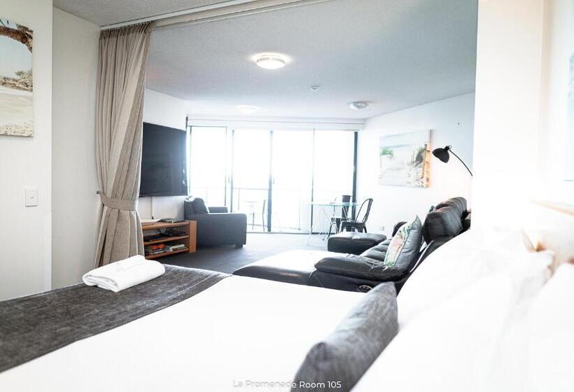 海の見えるスタンダードスタジオ, La Promenade