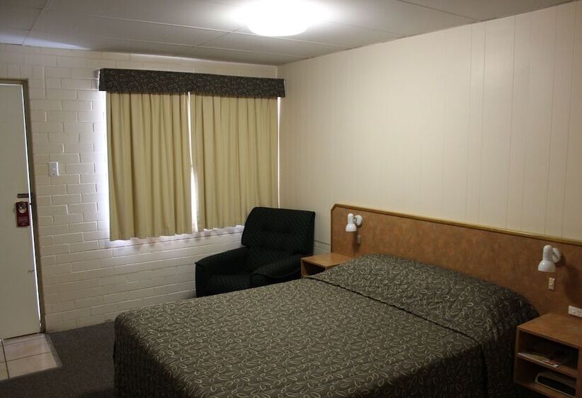 Номер Стандарт, Peppercorn Motel