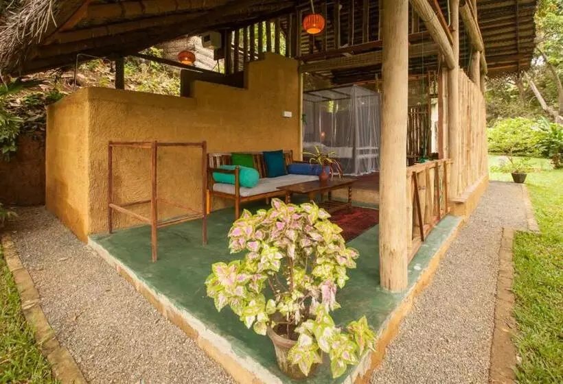 キャビン, Talalla Retreat