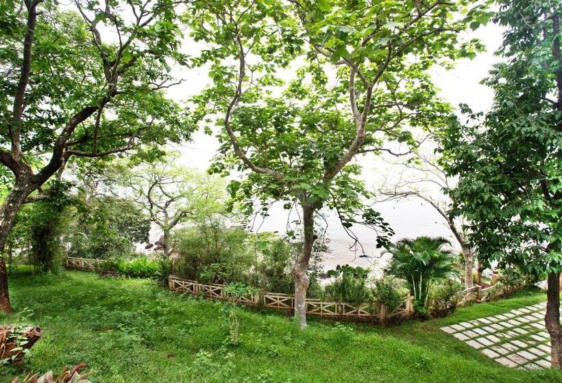 キャビン, Stone Water Eco Resort