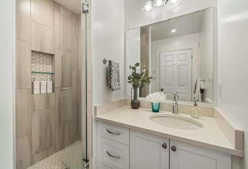 总统套房, Stirling All Suites