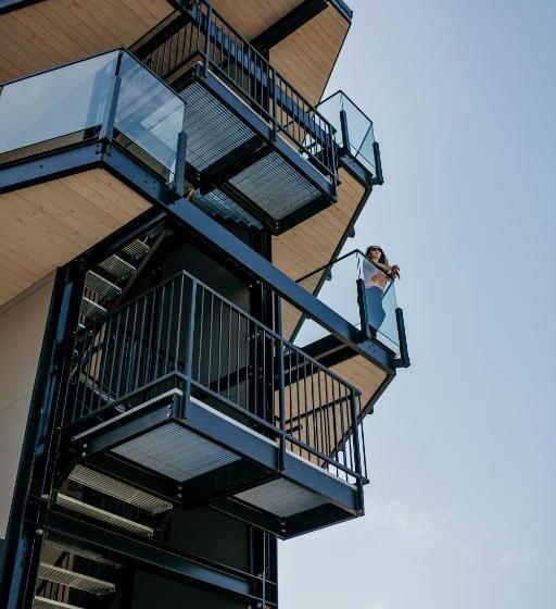 总统套房, Stirling All Suites