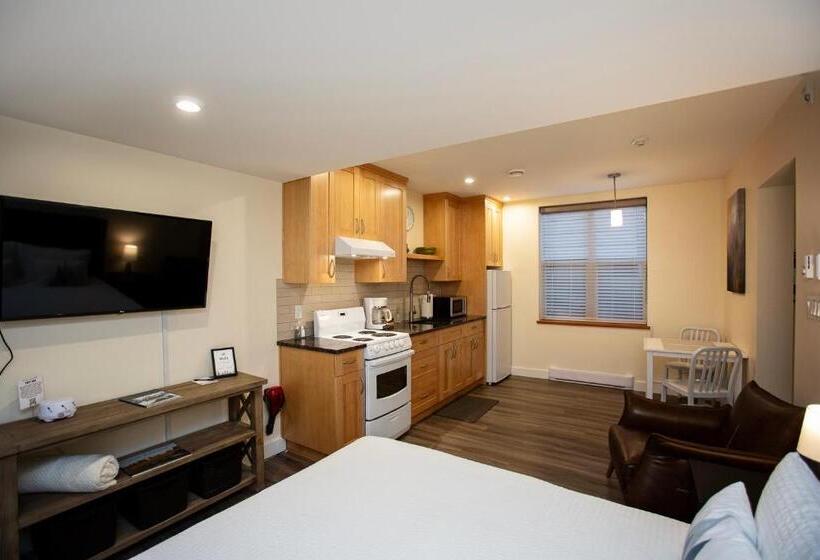 带花园景观的标准工作室, Stirling All Suites