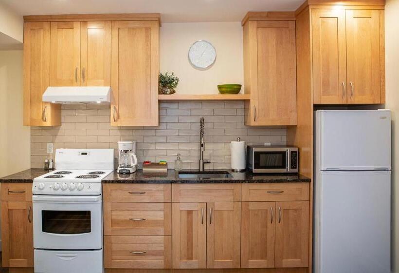 带花园景观的标准工作室, Stirling All Suites