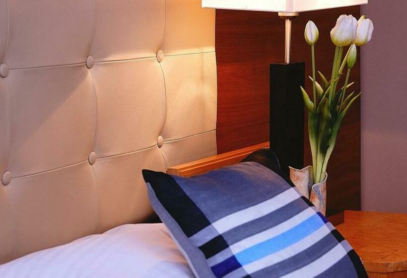 اتاق سوپریور, Platinum Ostróda