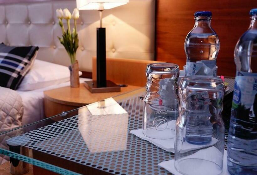 اتاق سوپریور, Platinum Ostróda