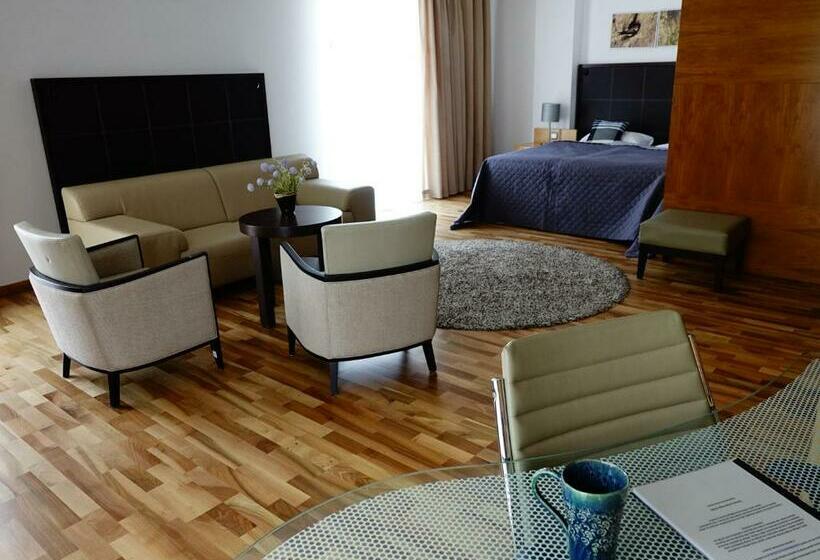 استودیوی استاندارد, Platinum Ostróda