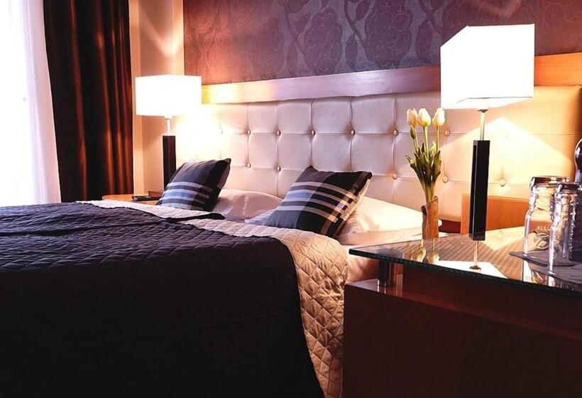 اتاق سوپریور, Platinum Ostróda