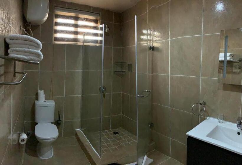 اتاق استاندارد, Lodge By Eagles