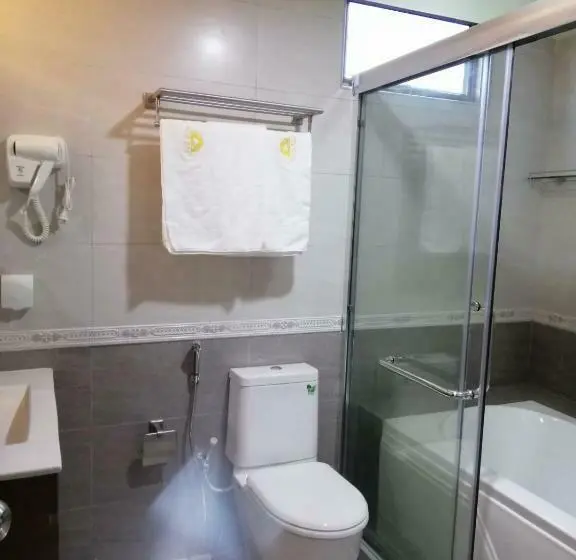 اتاق لوکس با بالکن, Blue Wave Hotel Maldives